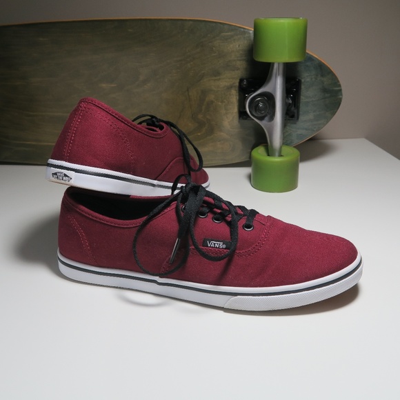 vans atwood low burgundy